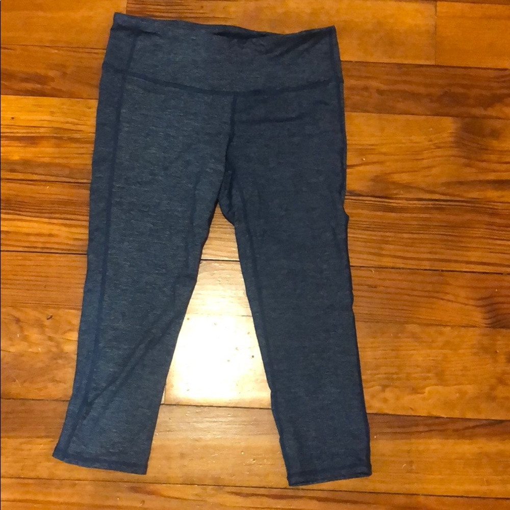 Athleta Crop leggings